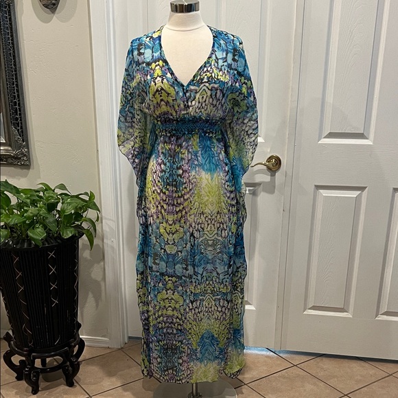 Dresses & Skirts - STEVE MADDEN Sheer Colorful Patterned Maxi Dress